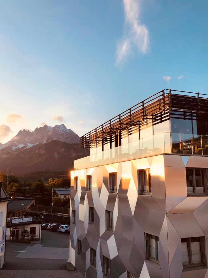 Cubo Sport & Art Hotel Sankt Johann in Tirol Exterior photo